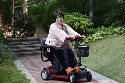 實用的元亨電動代步車，讓老年人自在出行！