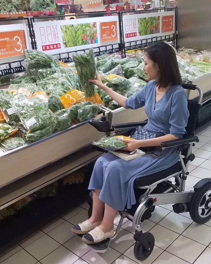 智能電動(dòng)輪椅