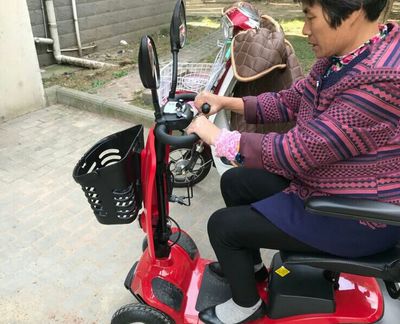 舒萊適老年四輪代步車 (28).jpg
